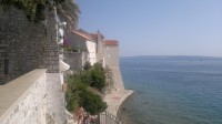 Soukromé pláže ostrova Rab a koupání v sifonu, aneb proč je dobré vyměnit  Itálii za Chorvatsko