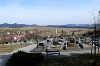 hřbitov u kostela