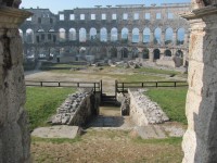 Rímský Amfiteater  v Pule  1 stol .n.l