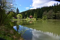 Karlovské jezero