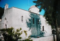 Agios Neophytos - kostel z boku