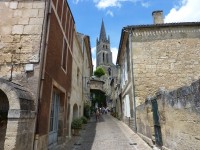 středověké uličky a kostel