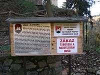 zřícenina hradu Žumberk, informační panel