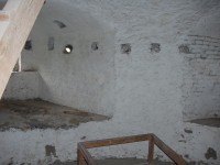 uvnitř věže hradu Kotnov