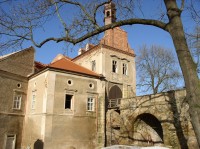 Starý zámek ve Škvorci 