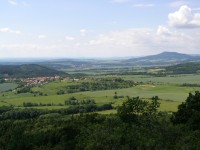 výhled ze zříceniny hradu Ronov