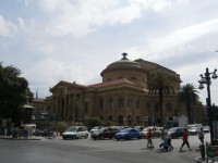 Palermo – zajímavá budova opery Teatro Massimo Vittorio Emanuele