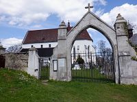 Obrázky ze Šumavy – Kostel sv. Mikuláše a kaple sv. Anny u Kašperských Hor