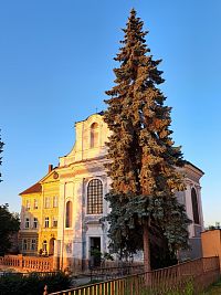 Obrázky z Broumovska a kostel svatého Václava v Broumově