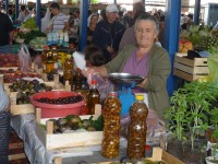 Trhy a tržnice v Černé Hoře