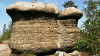 kamenne hriby v broumovskych stenach