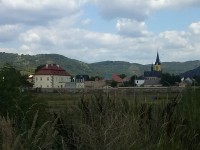53.Bývalý zámek a kostel Narození P.Marie v Libochovanech