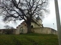 2.Kostel v Brozánkách se hřbitovem