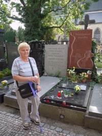 U hrobu zpěváka Waldemara Matušky