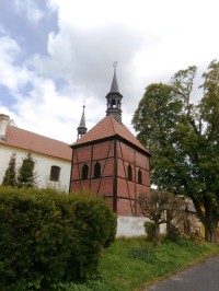 Jediná dochovaná hrázděná zvonice tohoto typu v Čechách