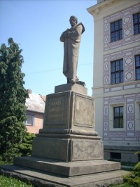 Pomník Karla Havlíčka Borovského v Duchcově