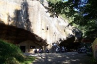Vchod do jeskyně motoklubu Pekelné doly