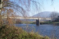 13.Pikovický most s vrchem Medník