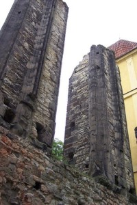 21.Detail s částí věže