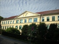 9.Gymnazium naproti kostelu v Roudnici n.Lab.