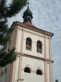 13.Přiblížení vrcholu věže zvonice
