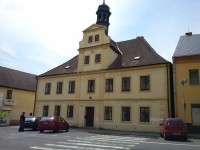 21.Stará radnice se zvonicí a muzeem