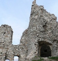 zřícenina hradu Hrušov
