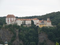 výhled na zámek Vranov