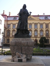 Chrudim - socha Josefa Ressela