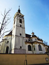 Filiální kostel sv. F. Sarafínského s areálem Piaristického kláštera
