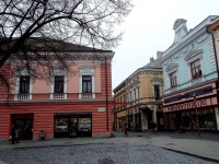 Začátek Prostřední ulice s kouskem Masarykova náměstí