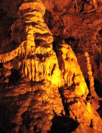 v jeskyních Javoříčko
