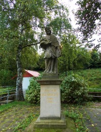 soch sv. Jana Nepomuckého u výpustě pod Kudlovskou přehradou