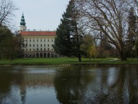 Velký rybník s výhledem na zámek