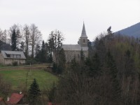 kostelík na kopci