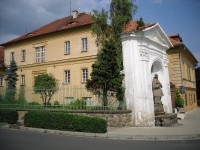 Do Třebívlic a k hrobce Ulriky von Lewetzov