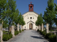 Hřbitov s kaplí sv. Cyrila a Metoděje v Červeném Kostelci