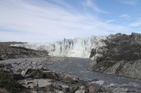 Řeka Akuliarusiarsuup Kuua společně s Russellovým ledovcem