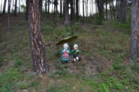 Débeř- postavičky v lese