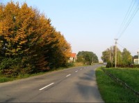 Hukovice, silnice směrem na Bartošovice