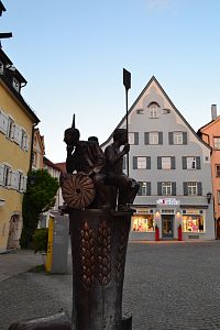 socha a meštiansky dom v ulici Schrannengasse