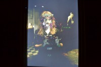 kvetinová dáma v zrkadle ako by ju namaloval Giuseppe Arcimbolda
