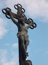 detail - vrchná časť kríža