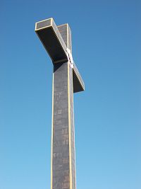 vrchol 27 metrového kríža