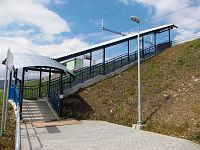 schody k nástupišťu smer Považská Bystrica
