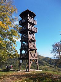 Divinka - Malý vrch - rozhľadňa a Veľký vrch - významné opevnenie našich predkov