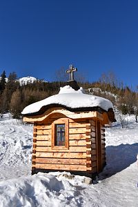 malá drevená kaplnka na Hrebienku