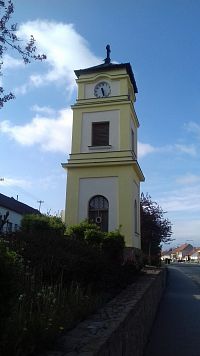 zvonica v obci Slavkov u Uherského Brodu