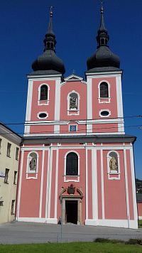 Zašová - Poutní kostel Navštívení Panny Marie a obraz Panny Márie Zašovskej