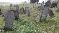 židovský cintorín za kaplnkou